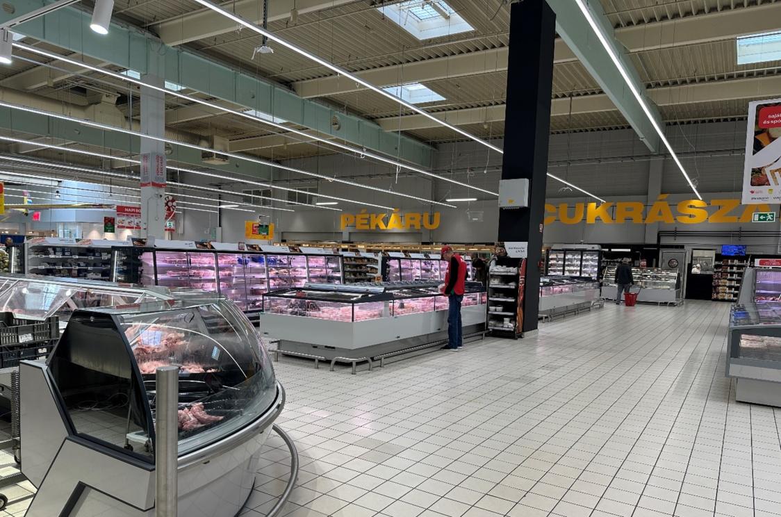 Auchan Szolnok GranValdaj Silk-C-Closed Velvet-Style 12