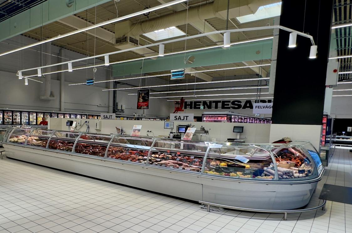 Auchan Szolnok Velvet-Style 1B